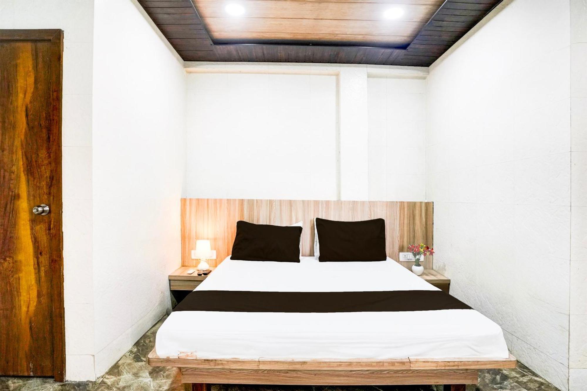 Dombivli Super Hotel O Dombivali Formerly Pk Lodging מראה חיצוני תמונה